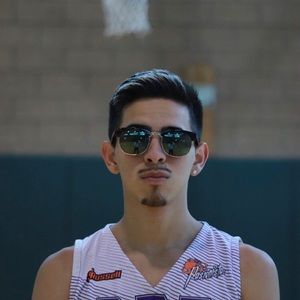 Meet your Posher, Nicolás